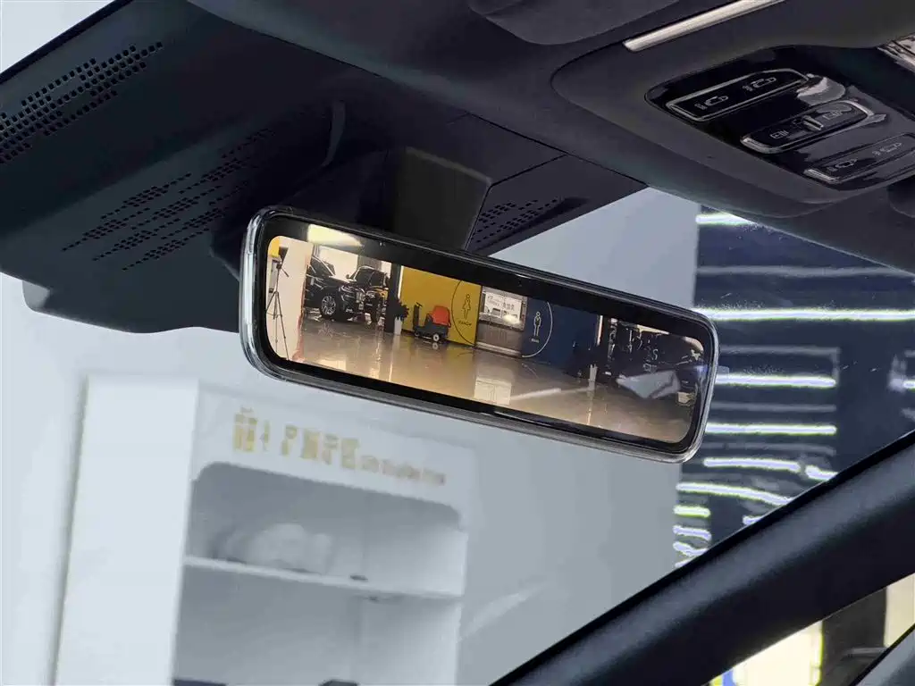 ZEEKR EXTREME KRYPTON 009