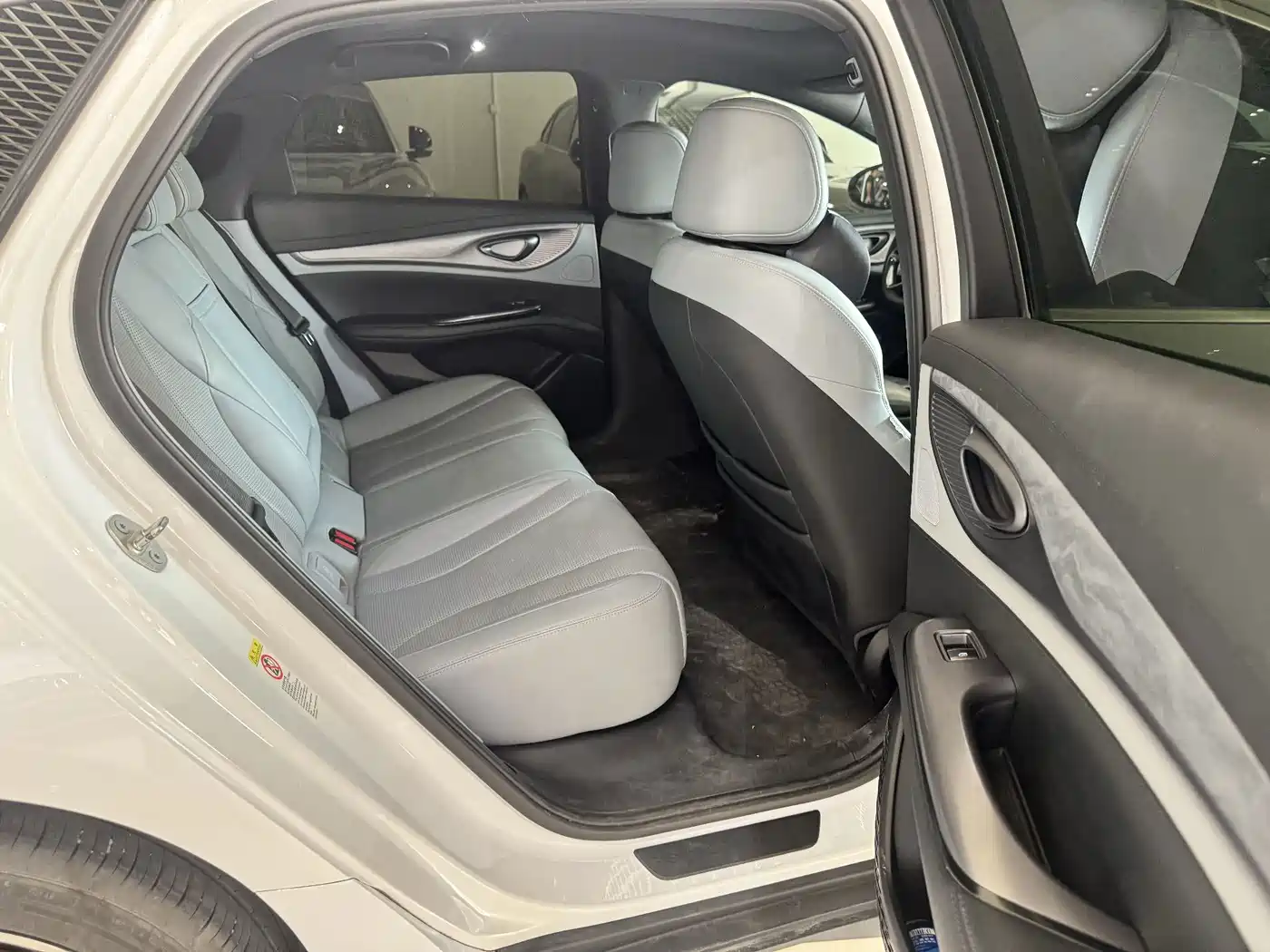 BYD Seal 2024 2023 DM-i 1.5L 121km Luxury