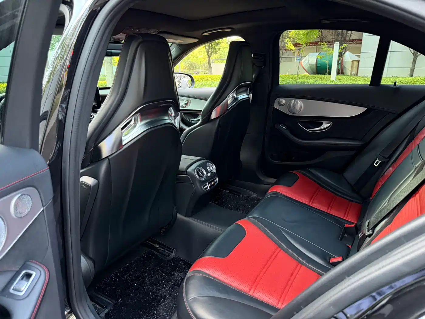 Mercedes-Benz C-Class AMG 2016 2015 AMG C 63