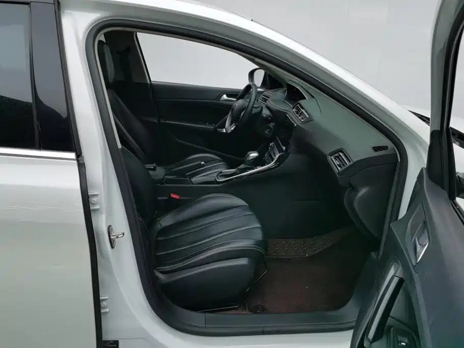 Peugeot 308 2019 2019 230THP Automatic Luxury Edition China V