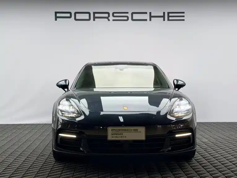 Porsche Panamera 2019 Panamera 2.9T фото 2