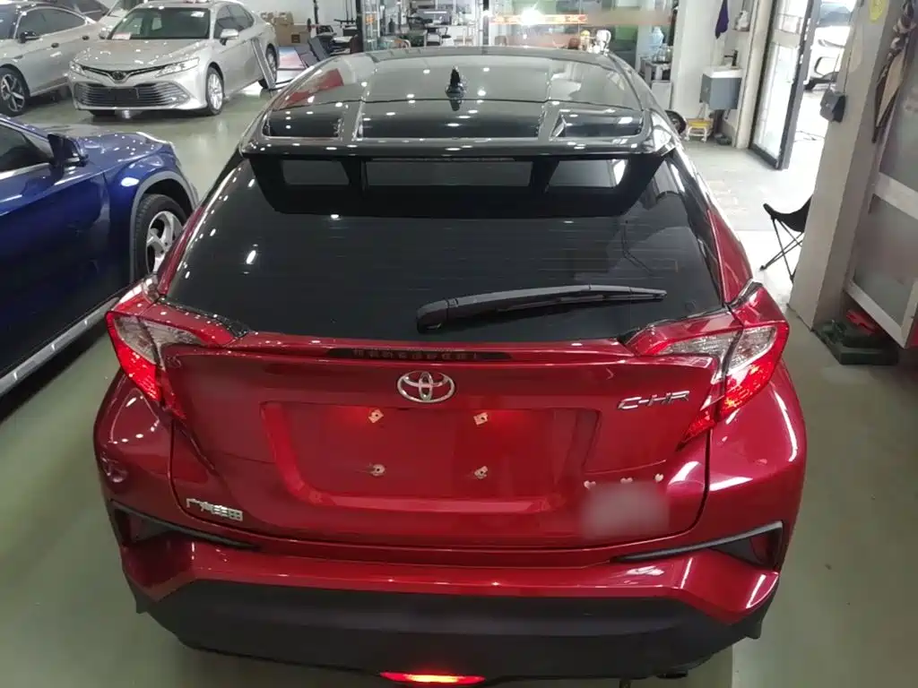Toyota C-HR 2020 2020 Model 2.0L Leading