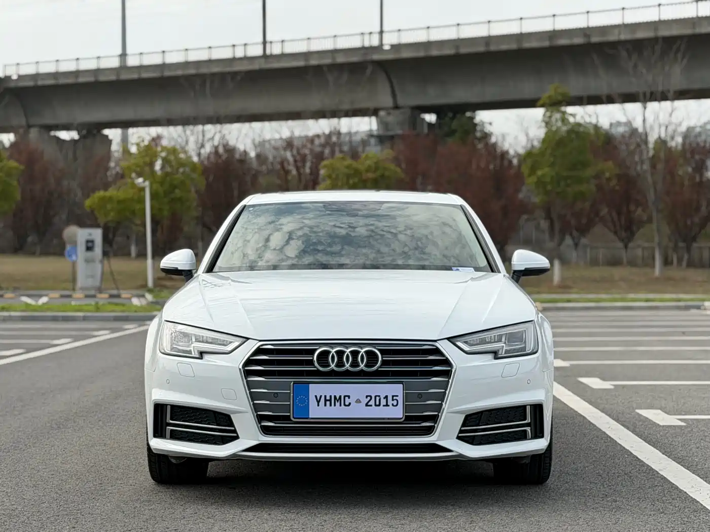 Audi A4L 2018 30th Anniversary 40 TFSI Fashion фото 2