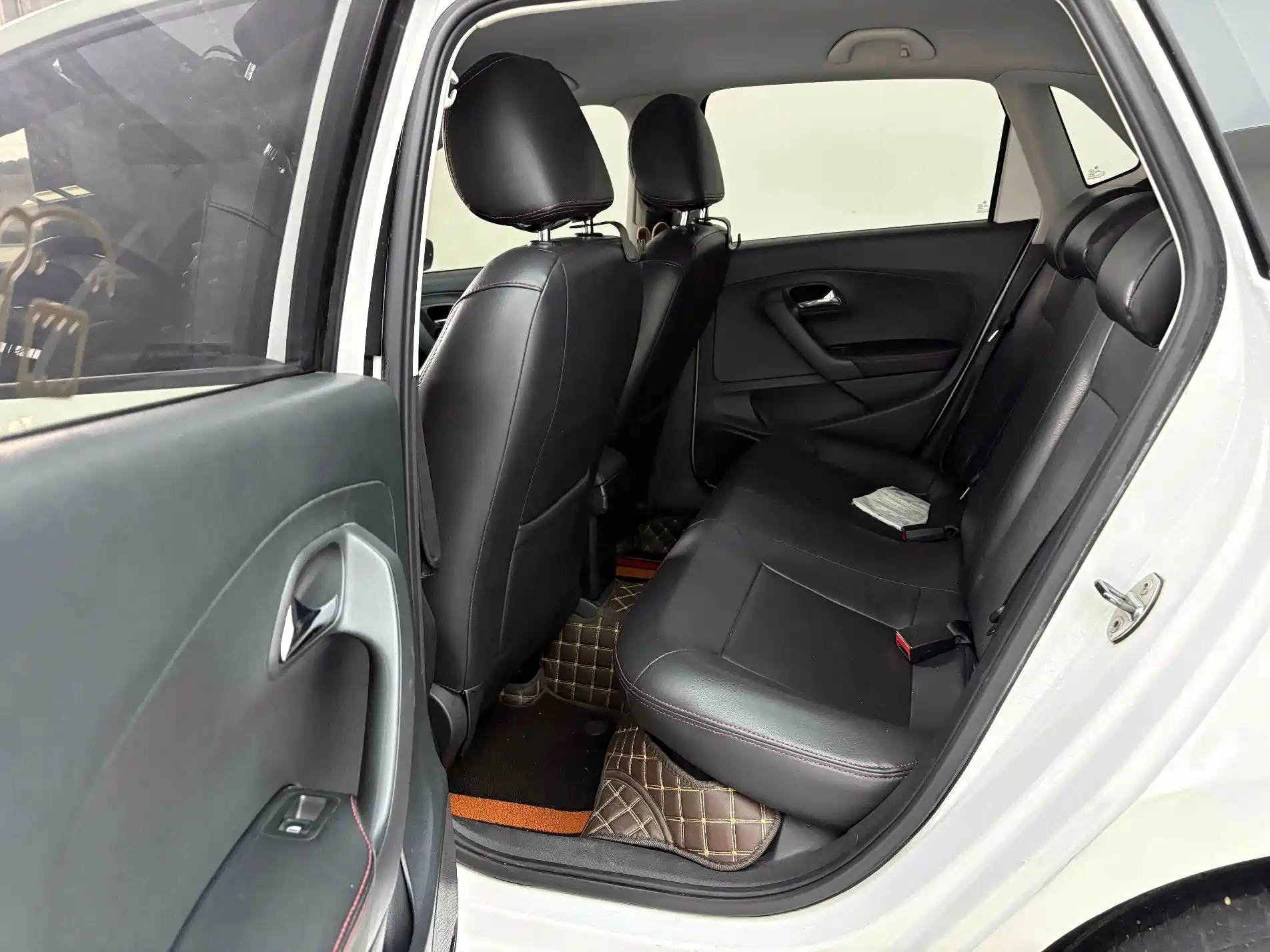 Фото 7 - Volkswagen Polo