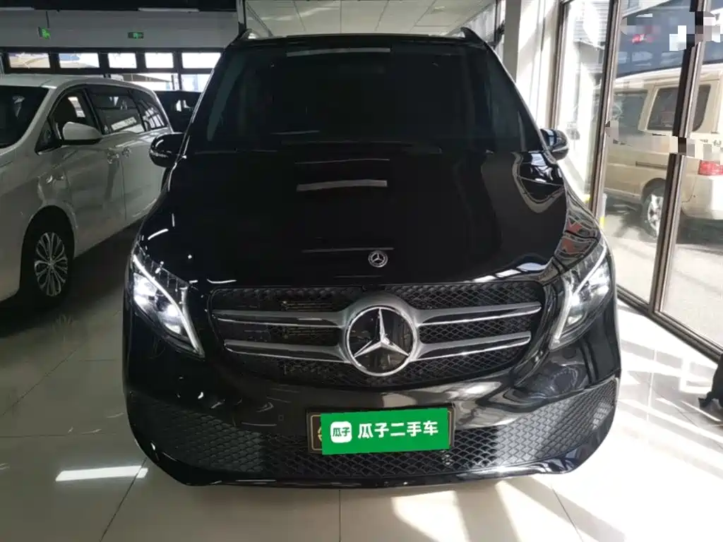 Mercedes-Benz V-Class 2022 V 260 Pilot Edition фото 3