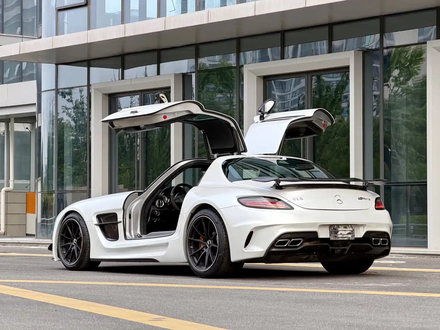 Mercedes-Benz SLS AMG 2011 SLS AMG фото 7