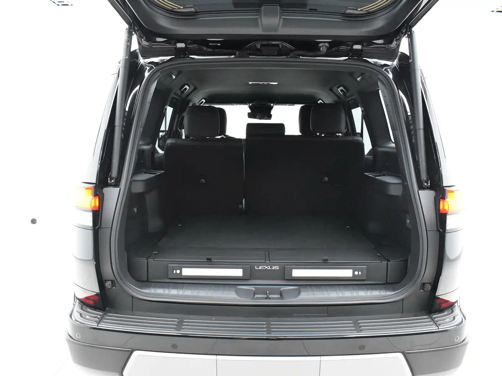 Photo 23 - Lexus GX