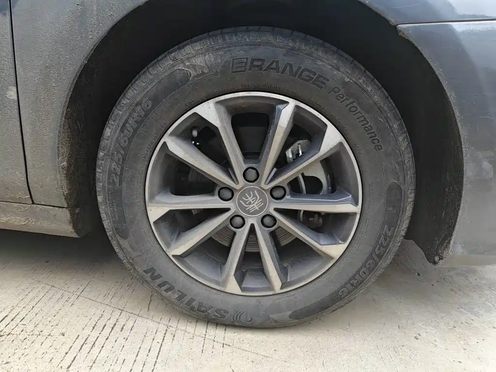 Фото 25 - BYD Qin PLUS