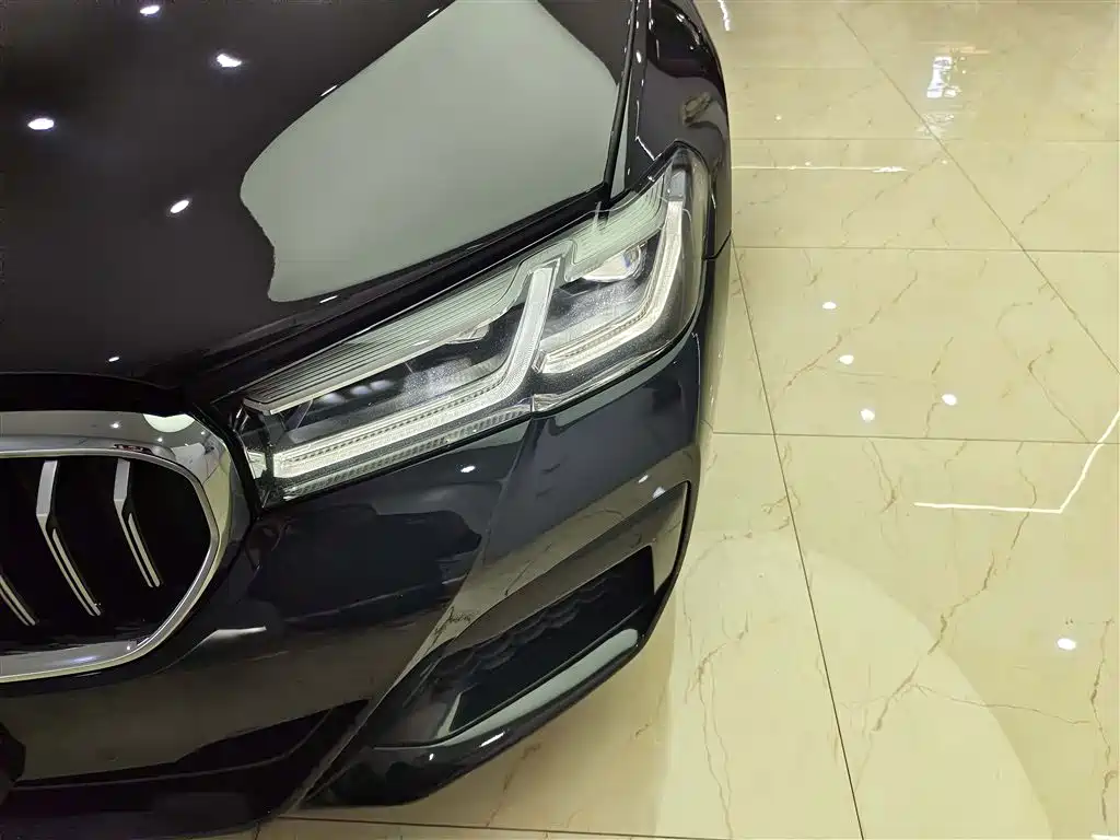 BMW 5 Series 2022 Facelift II 530Li Premium Package M Sport фото 9