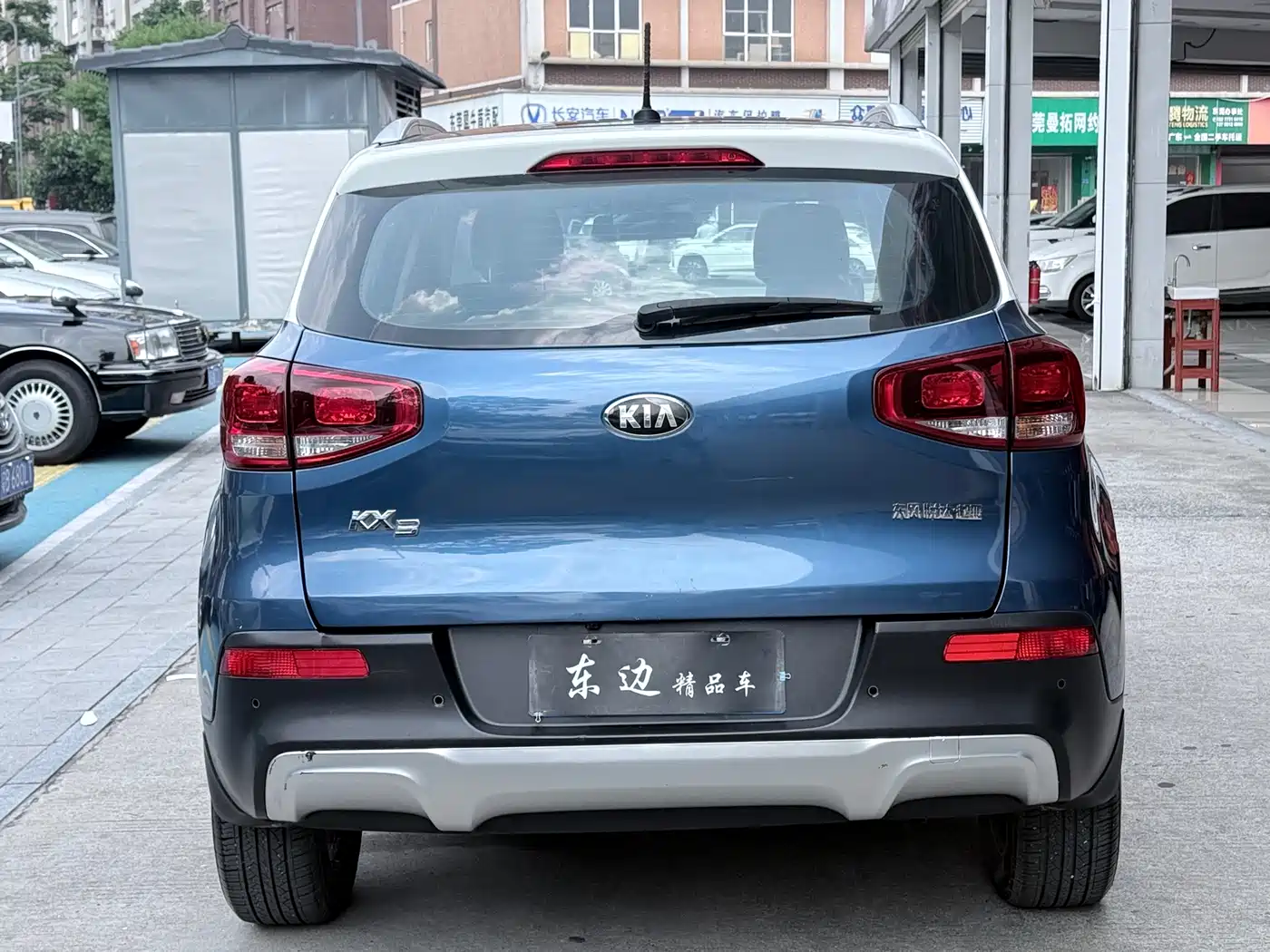 Kia KX3 Smart Run 2015 1.6L Automatic 2WD DLX фото 8