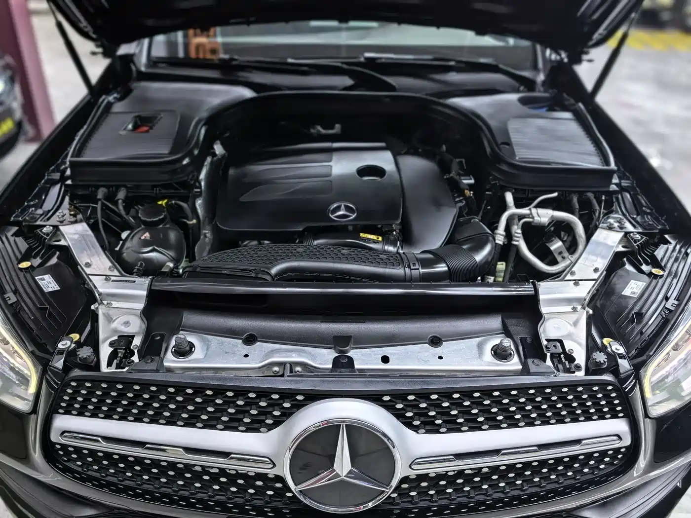 Mercedes-Benz GLC 2020 Facelift GLC 260 L 4MATIC Luxury фото 37