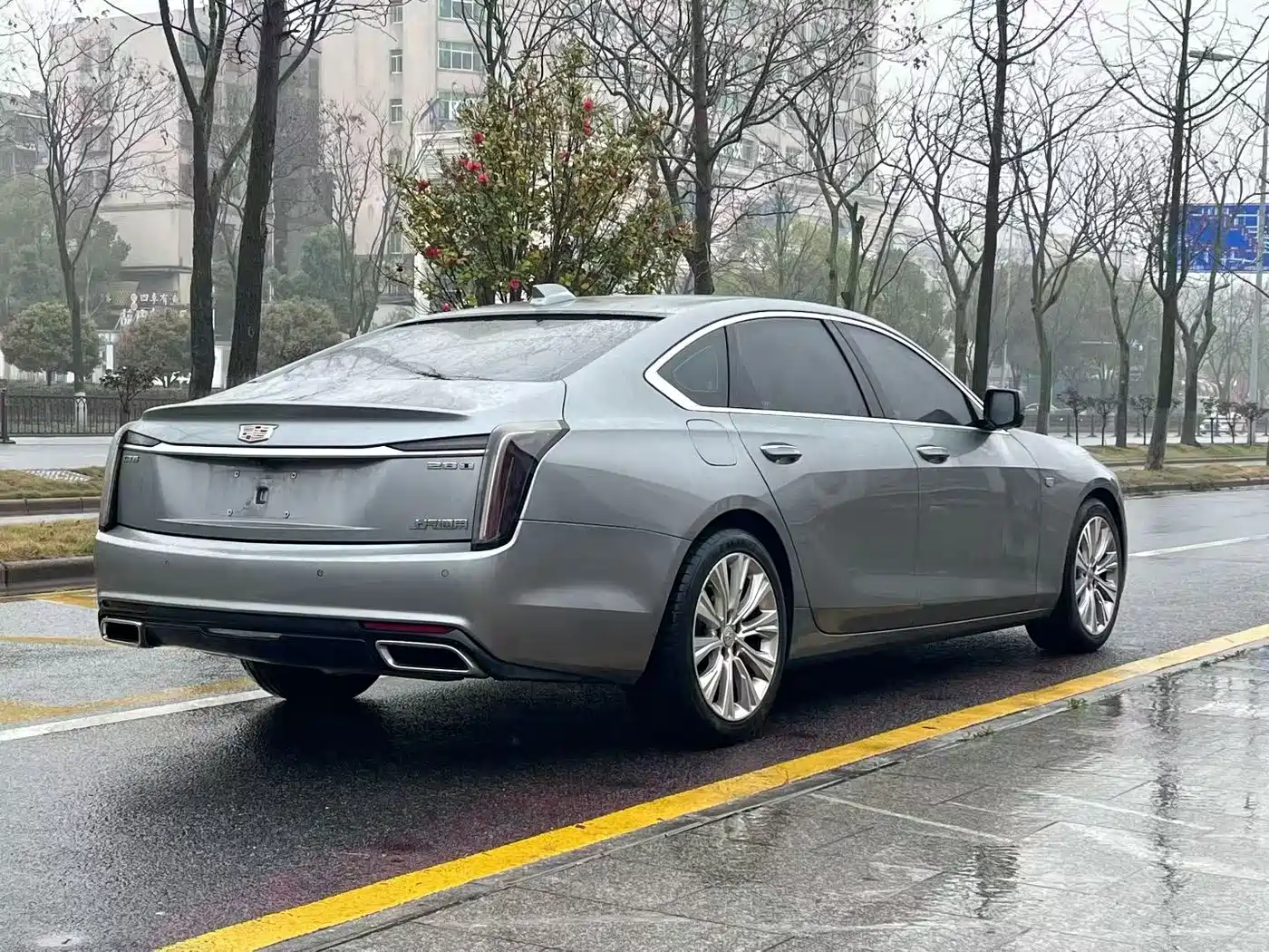 CADILLAC CT6