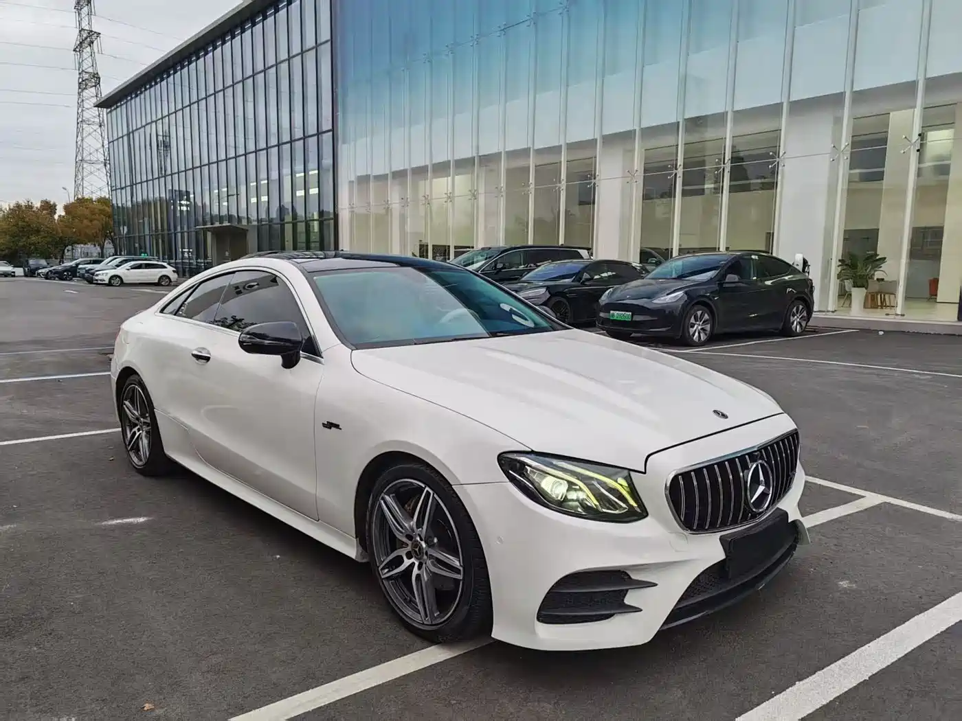 Mercedes-Benz E-Class (Import) 2020 E 260 Coupe фото 3