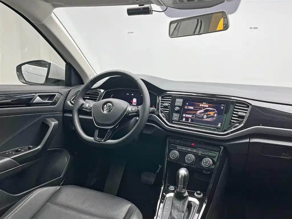 Volkswagen T-ROC 2020 280TSI DSG 2WD Comfort фото 24