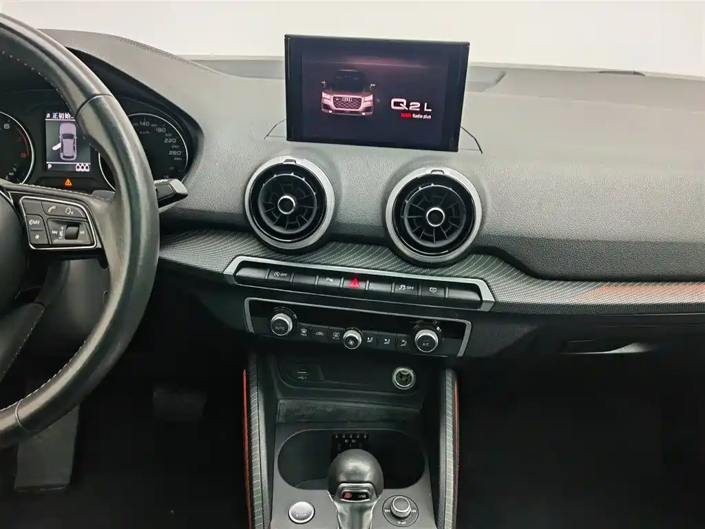 Audi Q2L 2022 35 TFSI Fashion Elegance фото 12
