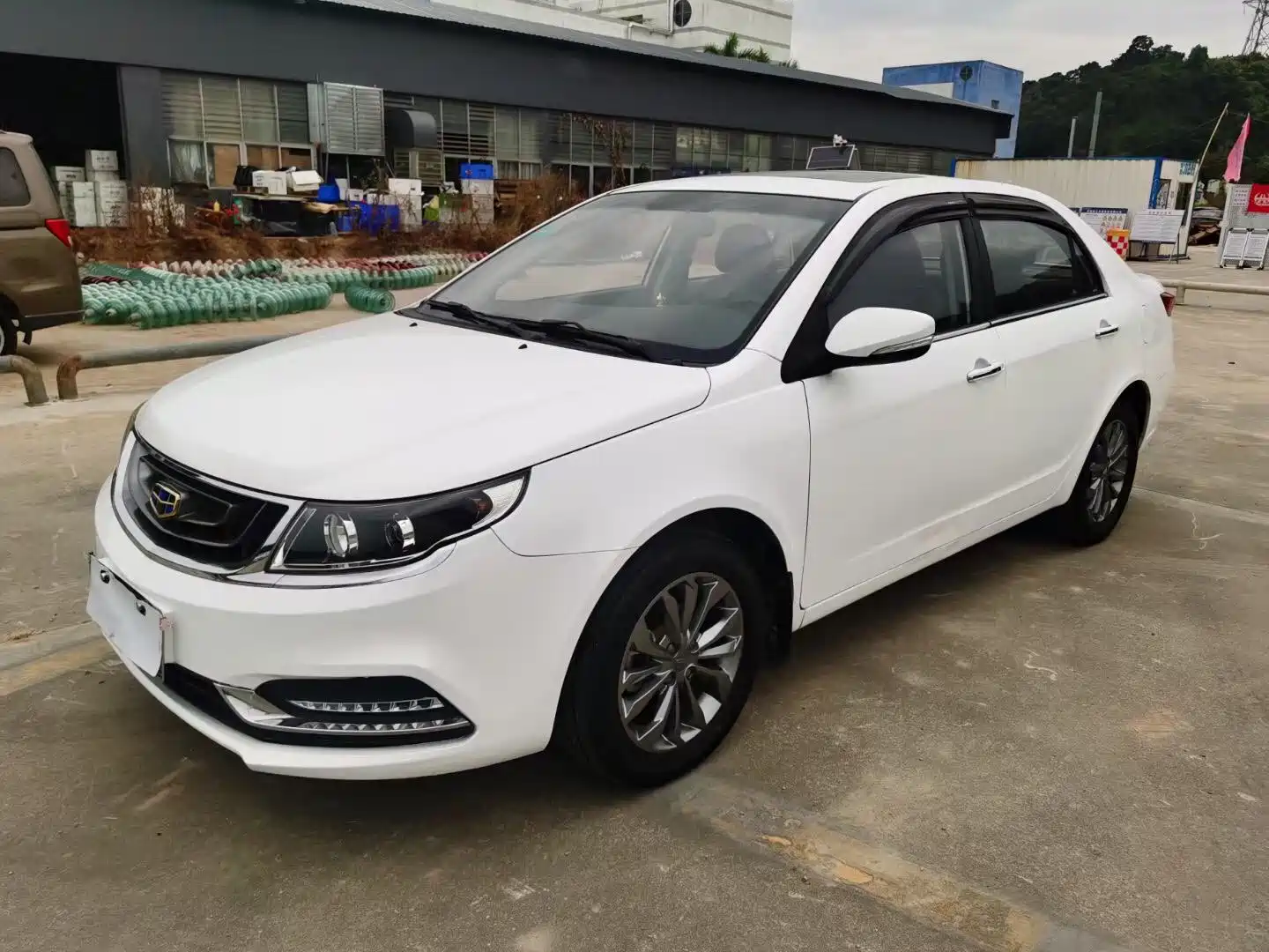 Фото 1 - Geely Vision