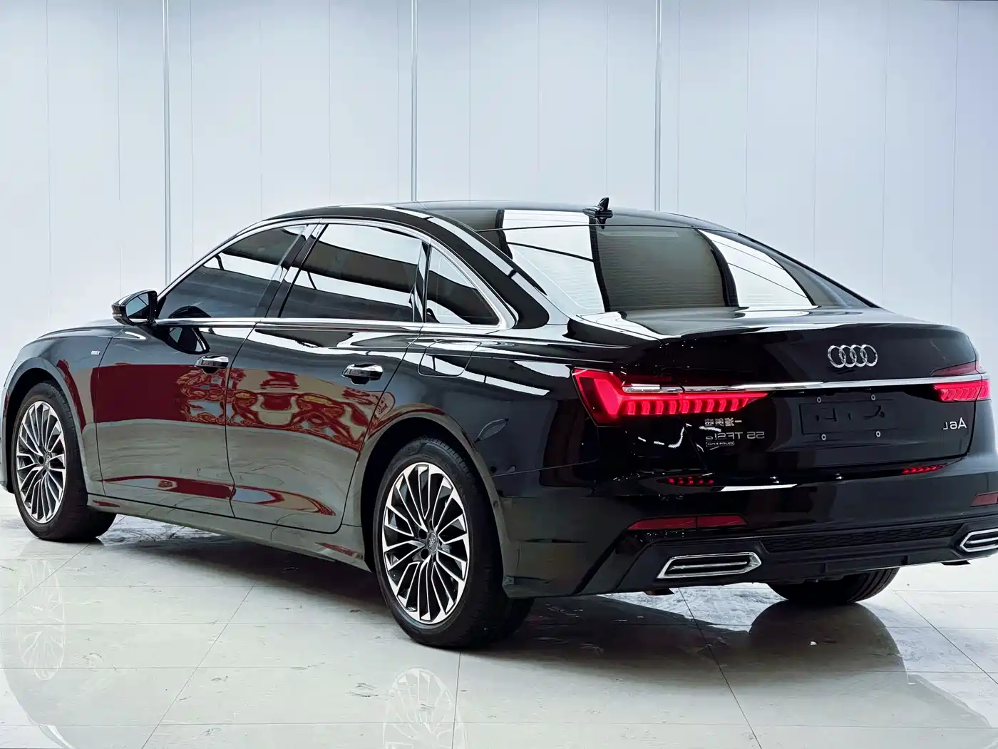 AUDI A6L NEW ENERGY