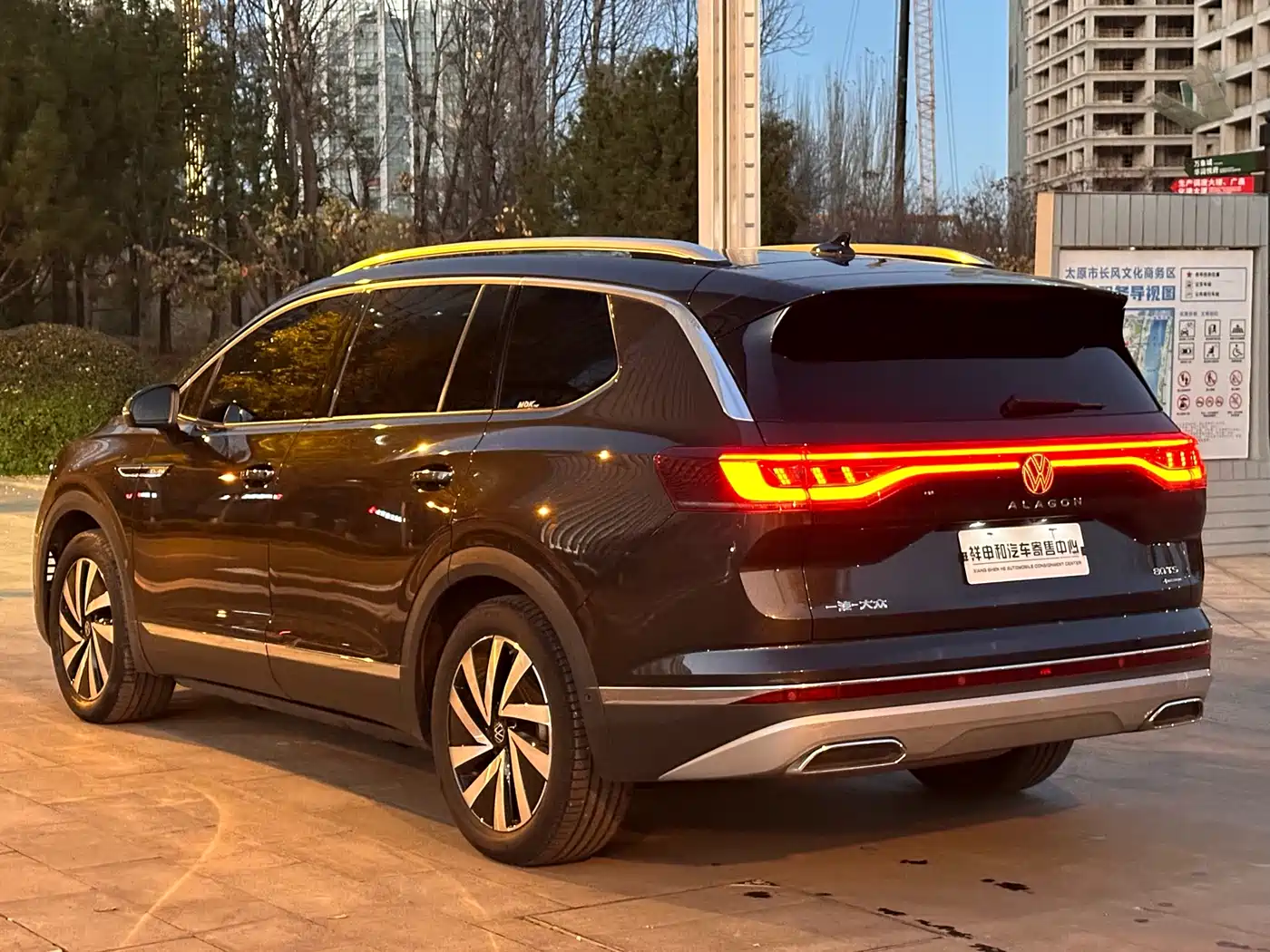 Volkswagen Talagon 2022 380TSI 4WD Luxury Premium Pro Edition 7-Seater фото 12