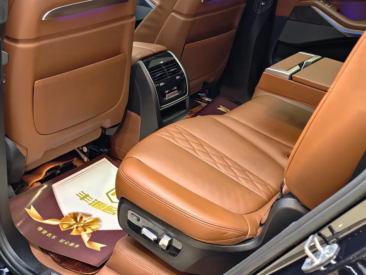 BMW X7 2023 xDrive40i Exclusive M Sport Package фото 11