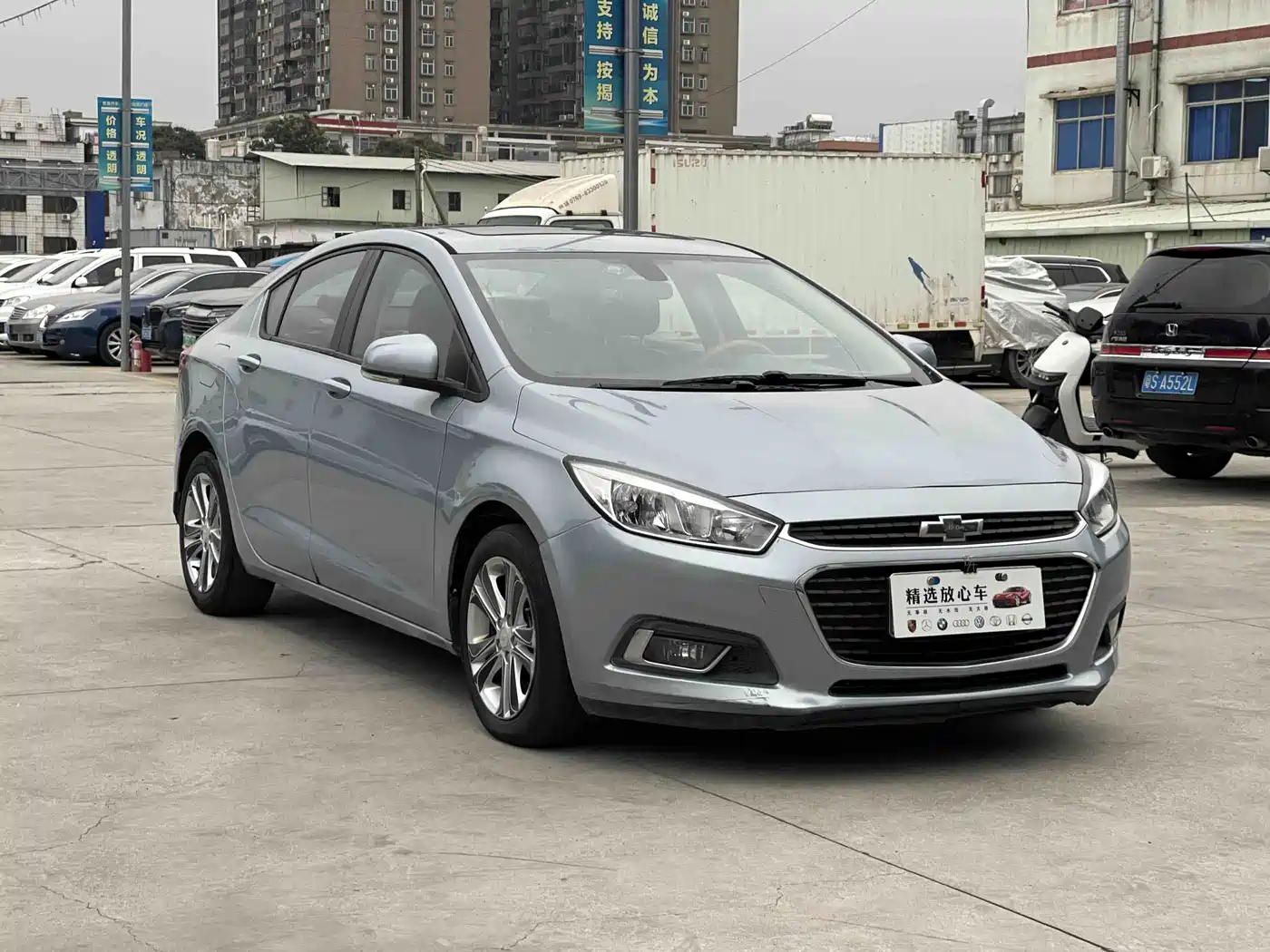 Chevrolet Cruze 2016 1.5L Automatic Luxury Edition фото 3