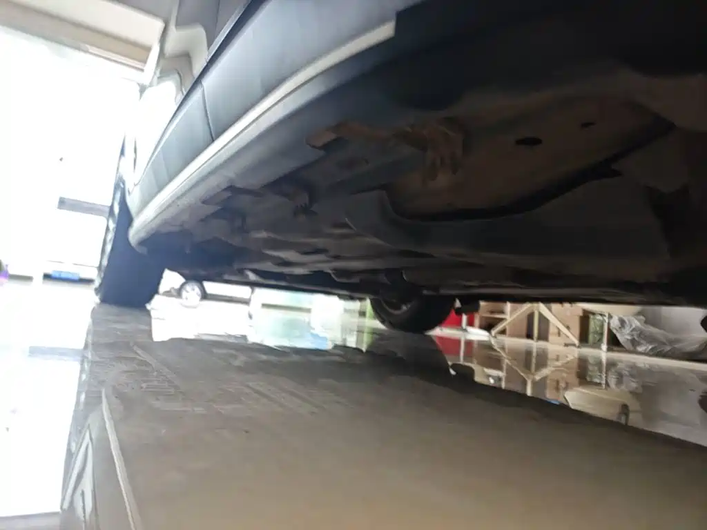 Jeep Cherokee 2018 2017 2.0L Superior Edition