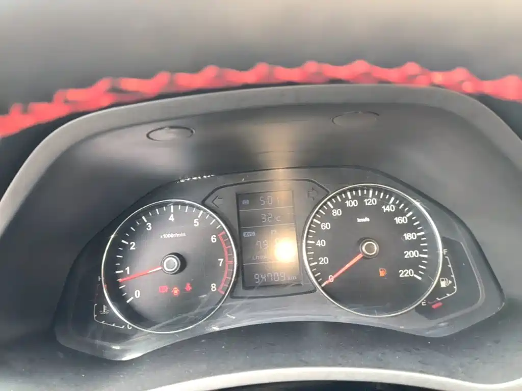 FAW Senya R7 2017 2017 Model 1.6L Automatic Luxury