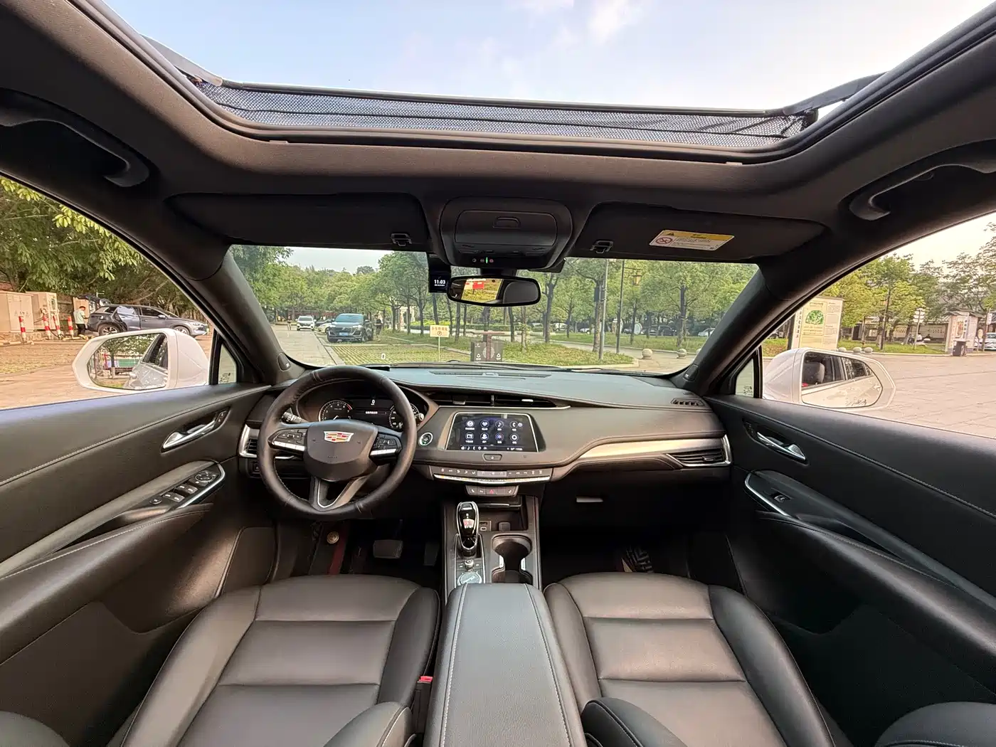 Cadillac XT4 2021 28T FWD Premium Edition фото 11