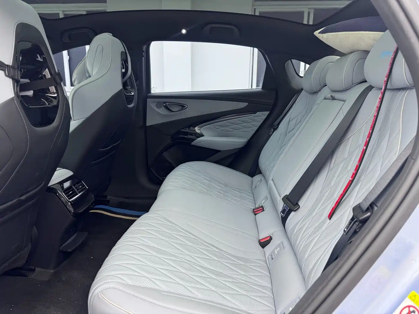 BYD Seal 2022 2022 550km Standard Range RWD Elite