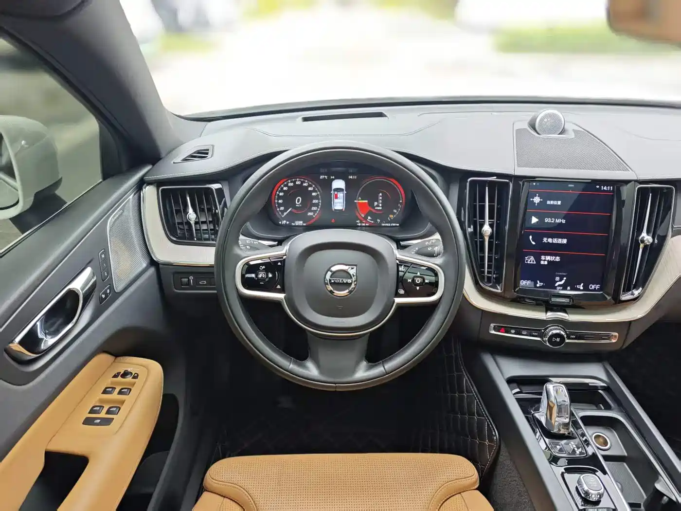 VOLVO XC60 PLUG IN HYBRID