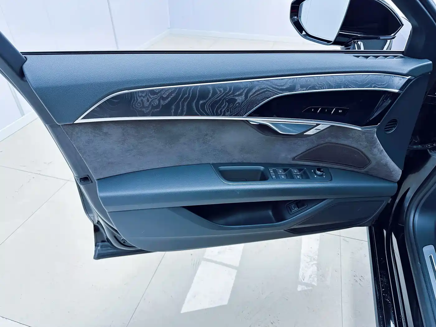 Audi A8 2019 Plus A8L 50 TFSI quattro Comfort фото 9