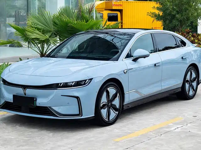 Voyah Auto VOYAH Zhuiguang 2023 4WD Flagship Edition