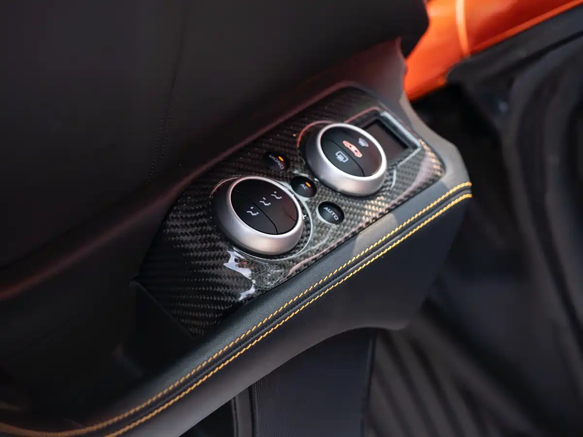 Photo 15 - McLaren 12C