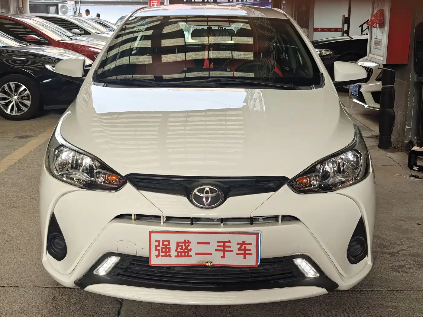 Toyota YARiS L Zhi Xiang 2017 1.5E CVT Charming Edition фото 2