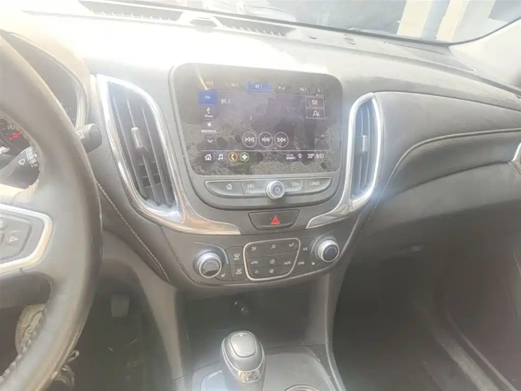 Chevrolet Equinox 2019 535T Auto Control Edition China V фото 13
