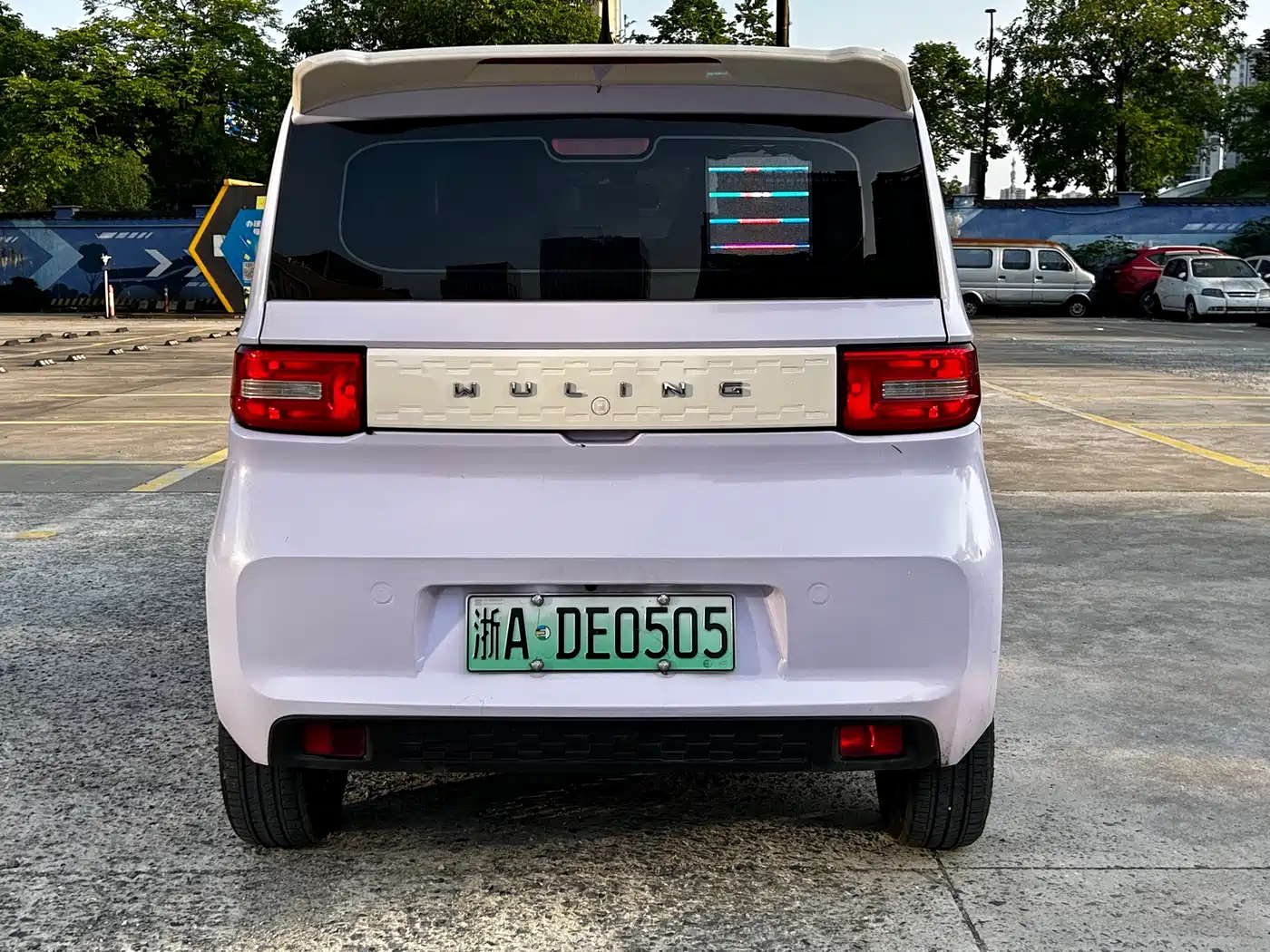 WULING AUTOMOBILE HONGGUANG MINIEV