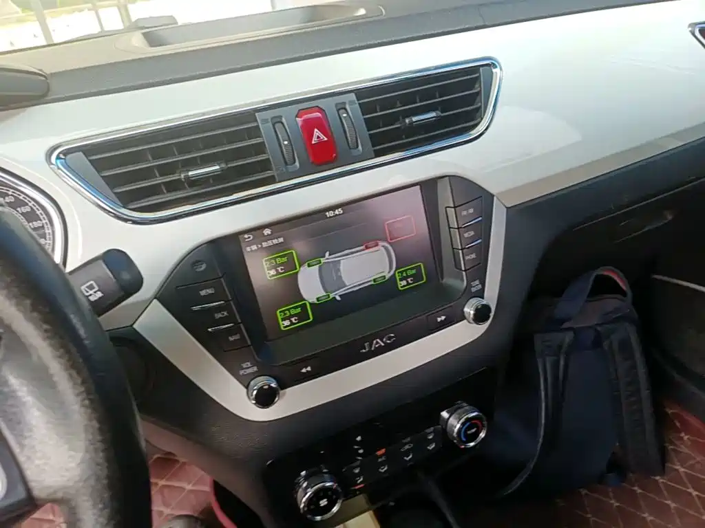 JAC Motors Refine S2 2016 2015 1.5L CVT Luxury Smart