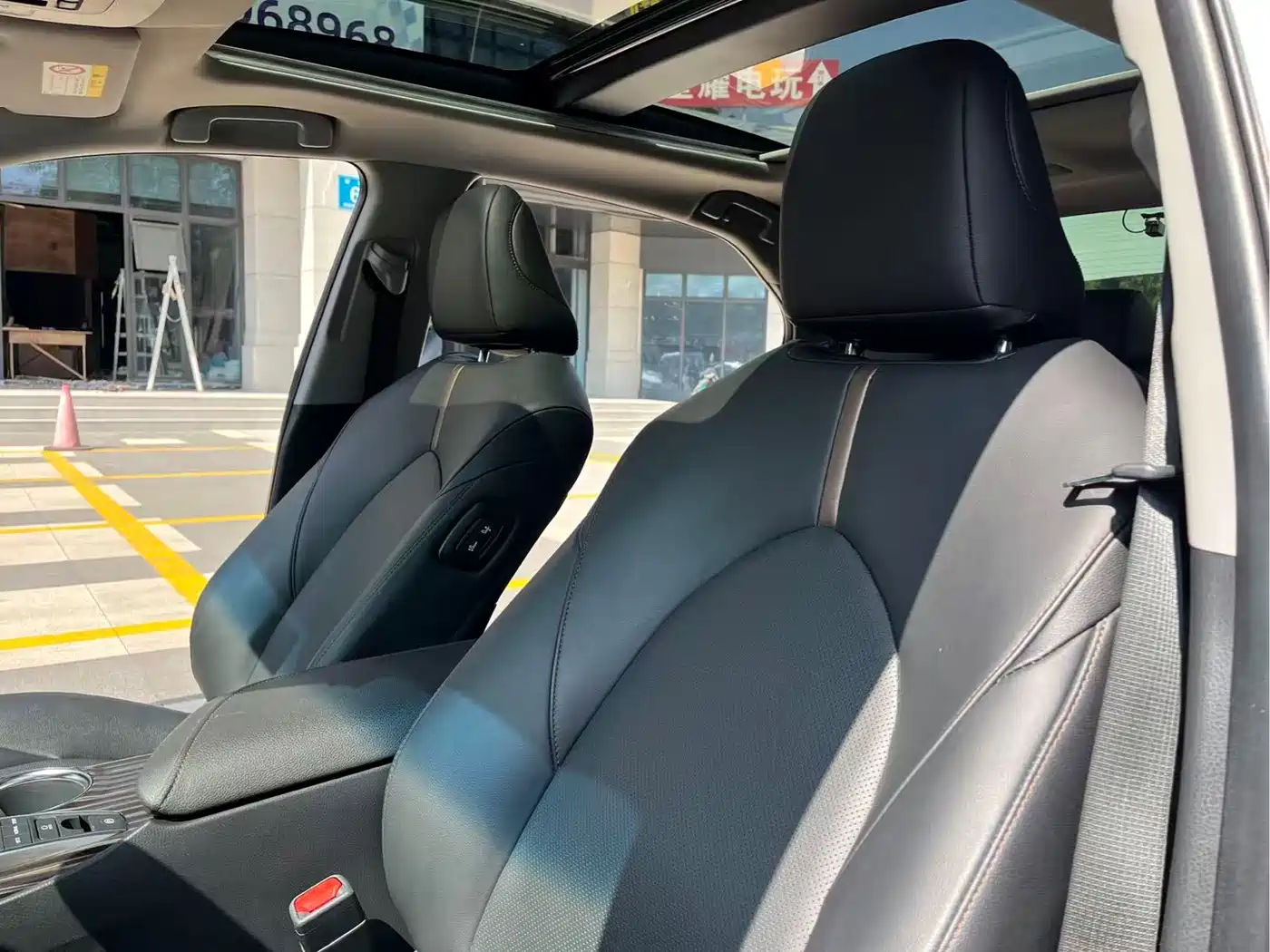 Toyota Camry 2019 2.5G Luxury Edition China VI фото 12