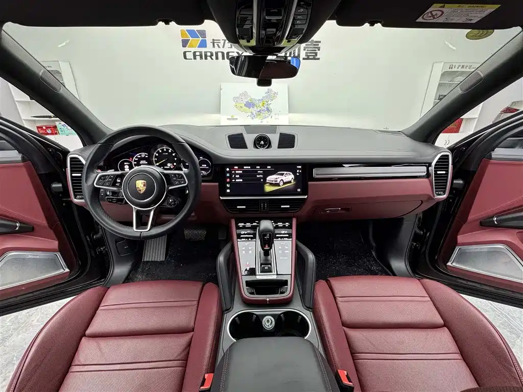 Porsche Cayenne New Energy 2023 Cayenne E-Hybrid 2.0T Platinum Edition фото 9