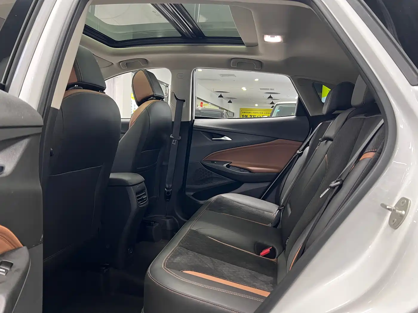 Buick Encore 2020 20T CVT Luxury Edition фото 20