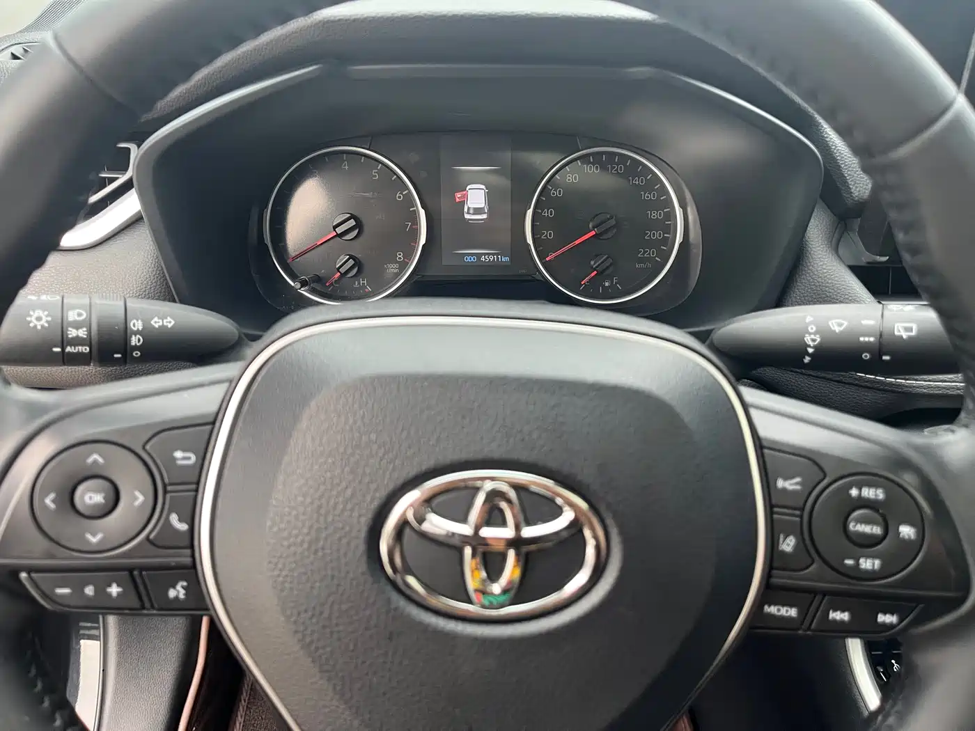 Toyota Wildlander 2022 2.0L CVT FWD Luxury PLUS Edition фото 14