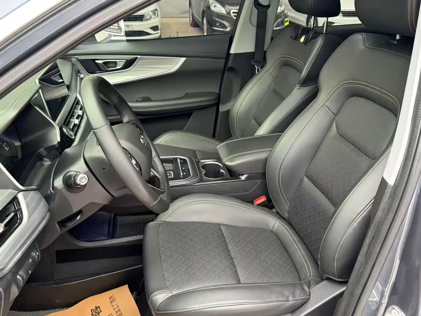 Фото 18 - Chery Tiggo 8