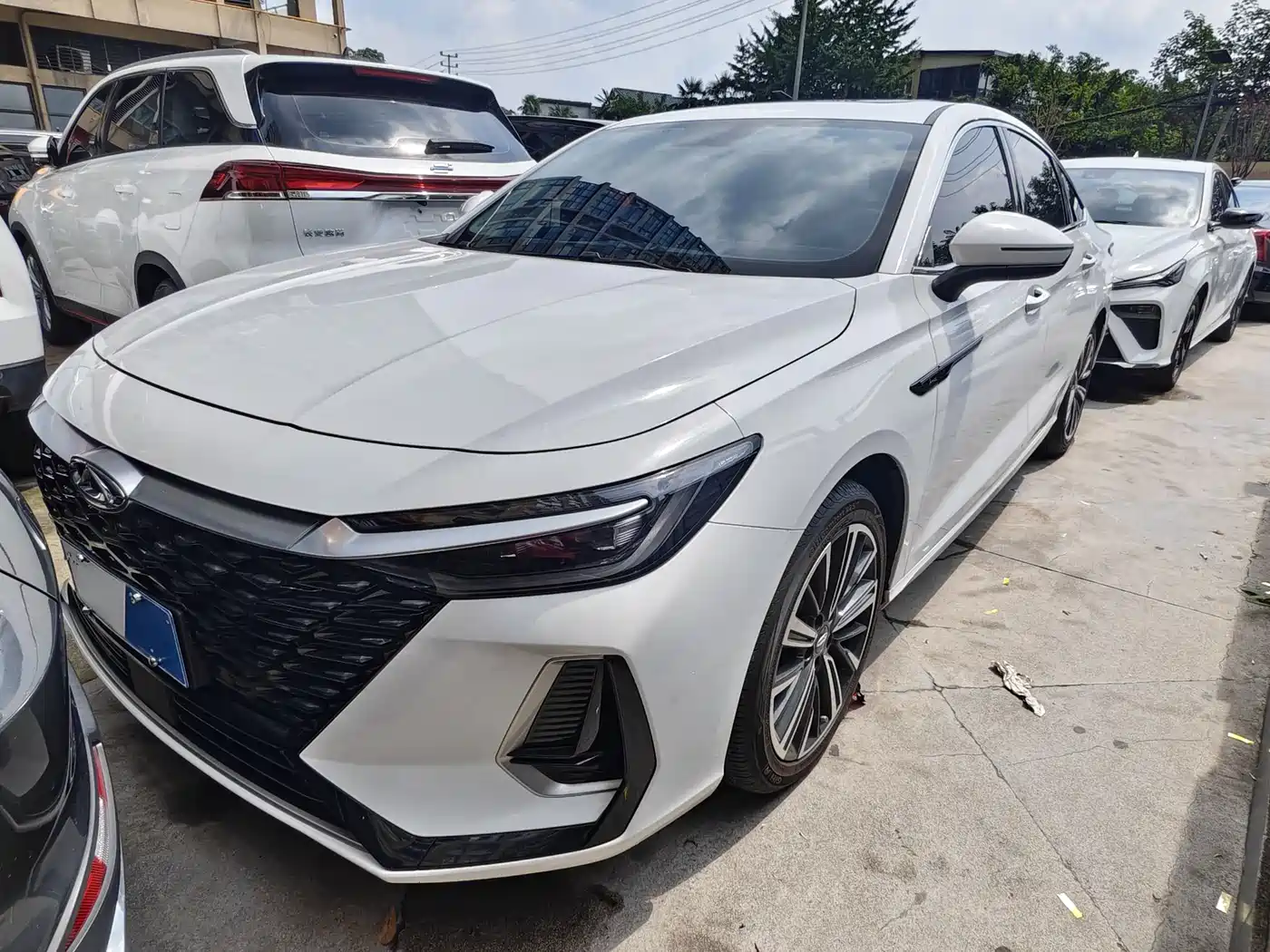 Chery Arrizo 8 2023 1.6T DCT Elegance