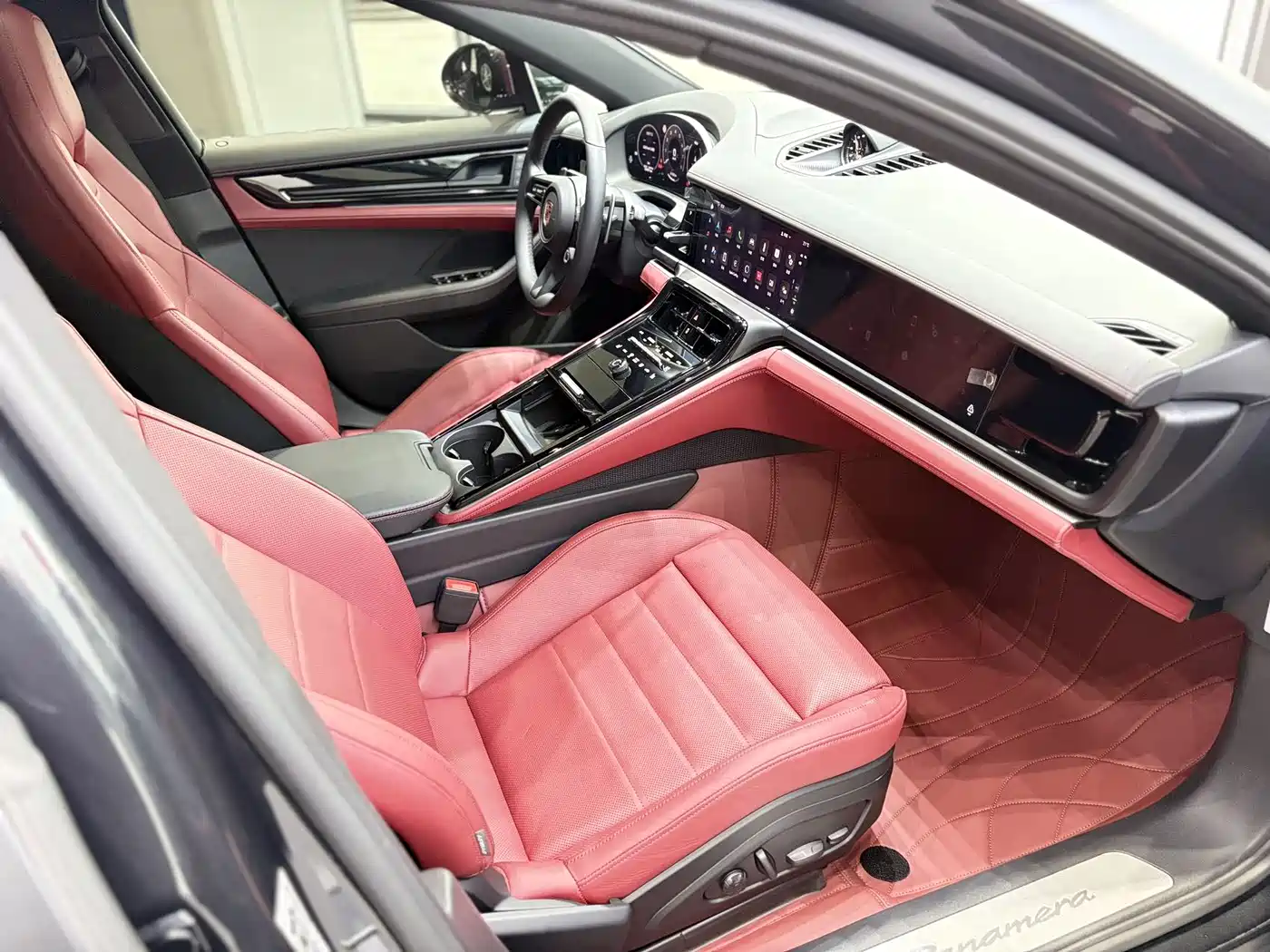 Porsche Panamera 2024 Panamera Executive Long Wheelbase 2.9T фото 10