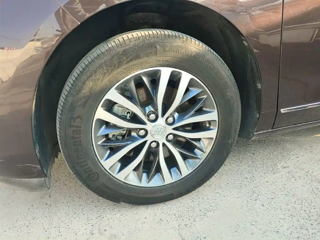 Buick GL8 2017 ES 28T Flagship China V фото 23