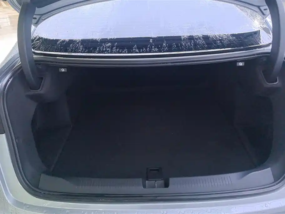 Buick LaCrosse 2023 28T Premium Edition фото 4