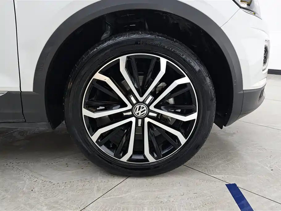 Volkswagen T-ROC 2020 280TSI DSG 2WD Comfort фото 6