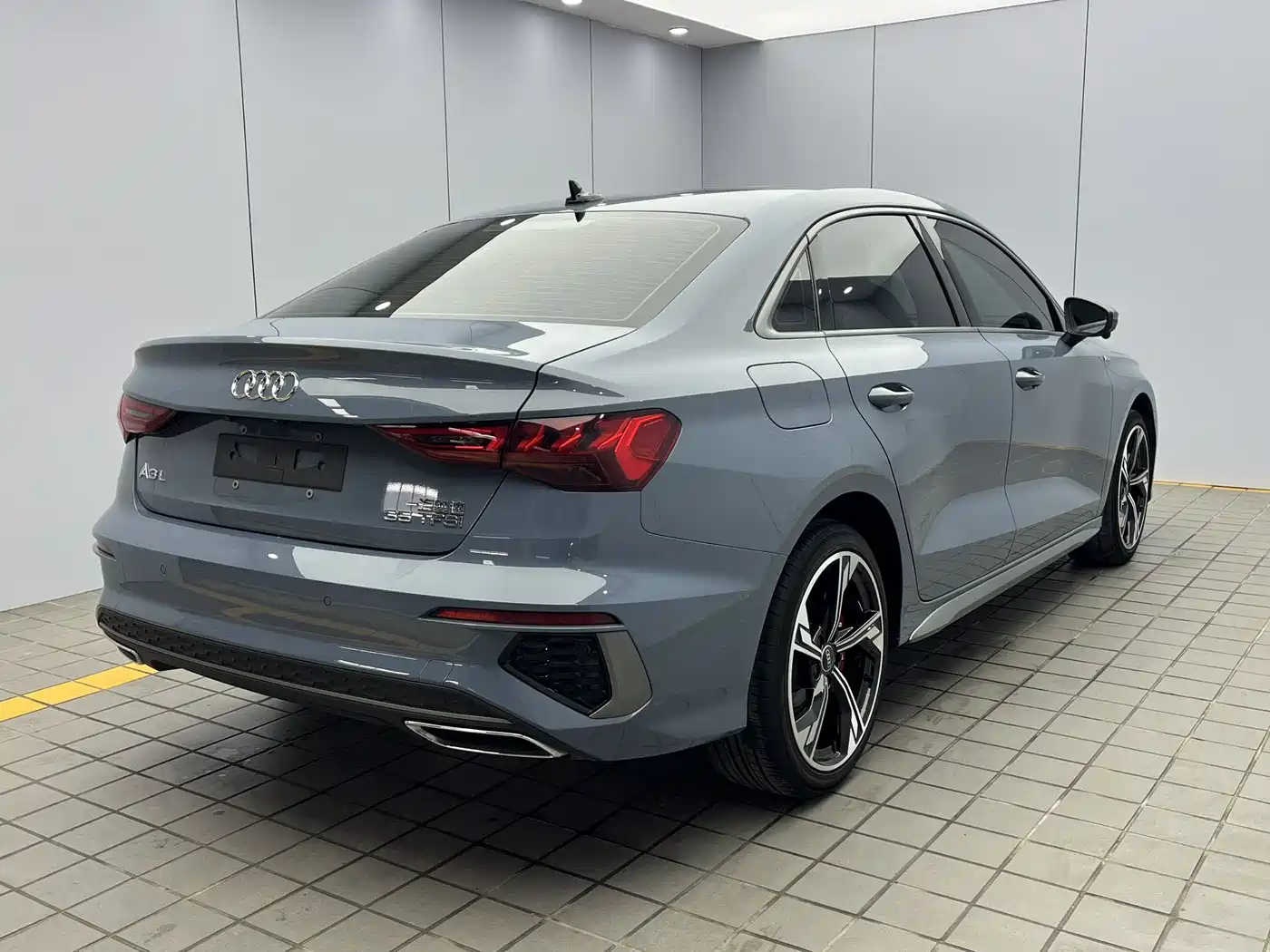 Photo 6 - Audi A3