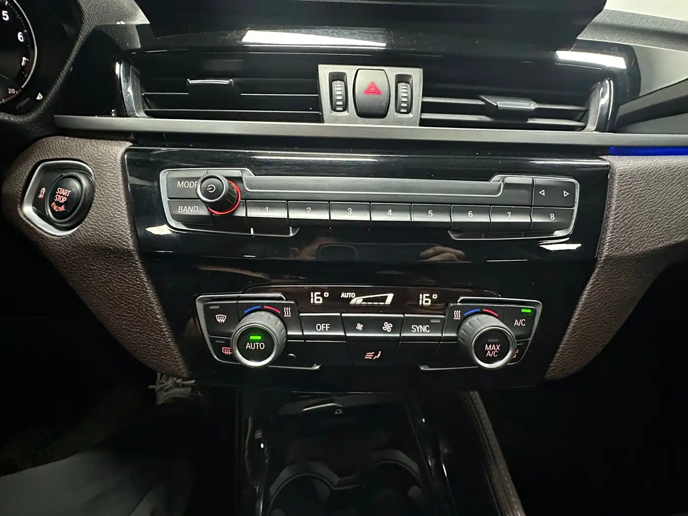 BMW X1 2022 sDrive20Li Premium фото 22