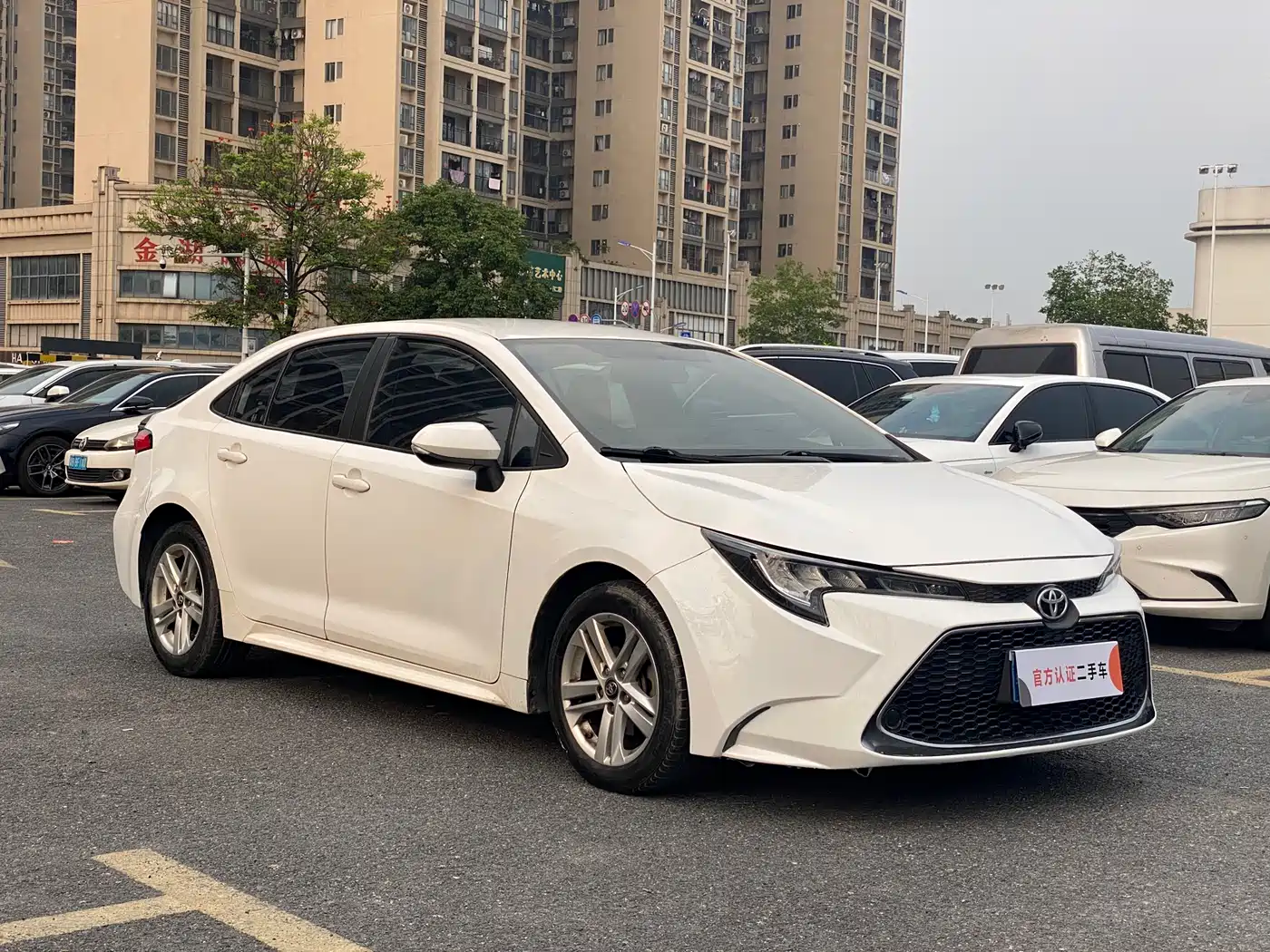 Toyota Levin 2021 TNGA 1.5L CVT Progressive Edition фото 3