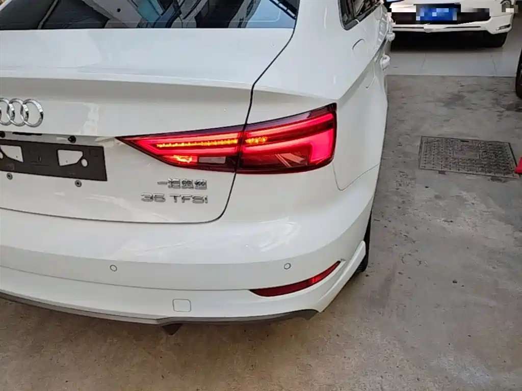 Audi A3 2019 Limousine 35 TFSI Fashion China VI фото 8